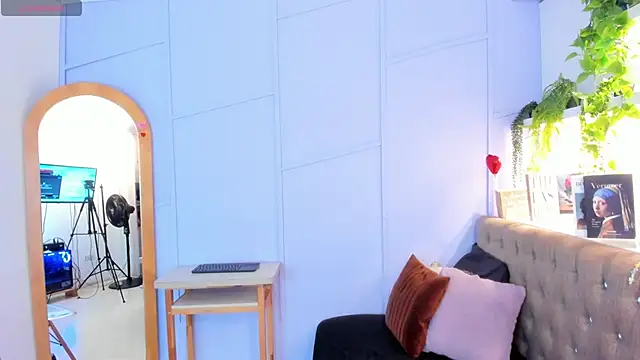 amber-hill online show from 07-01-26, 12:18