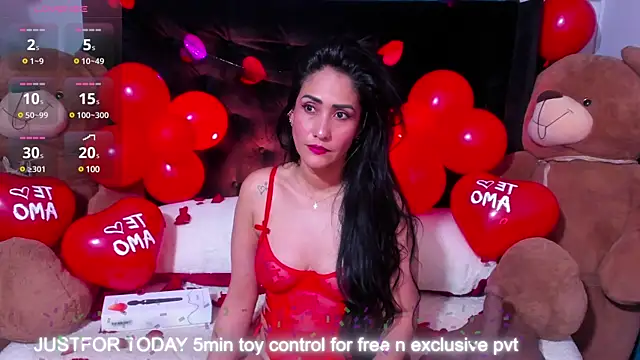 Snapshot of Janne_lee chatting on 02-14-25, 10:47 Janne lee online show from 02-14-25, 10:47