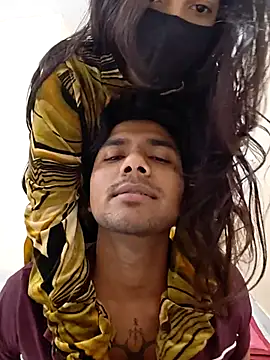 Snapshot of riya190 chatting on 01-16-26, 06:01 riya190 online show from 01-16-26, 06:01