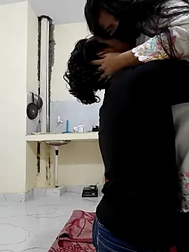 Snapshot of riya190 chatting on 01-17-26, 06:33 riya190 online show from 01-17-26, 06:33