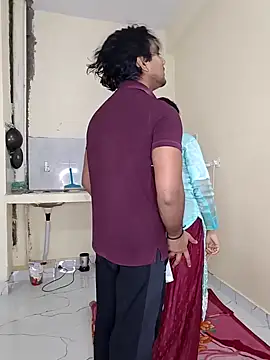 Snapshot of riya190 chatting on 02-14-26, 06:15 riya190 online show from 02-14-26, 06:15