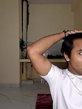 Snapshot of riya190 chatting on 03-10-26, 05:07 riya190 online show from 03-10-26, 05:07