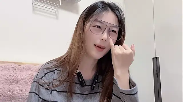 Sweet-Angel999 online show from 02-20-26, 04:18