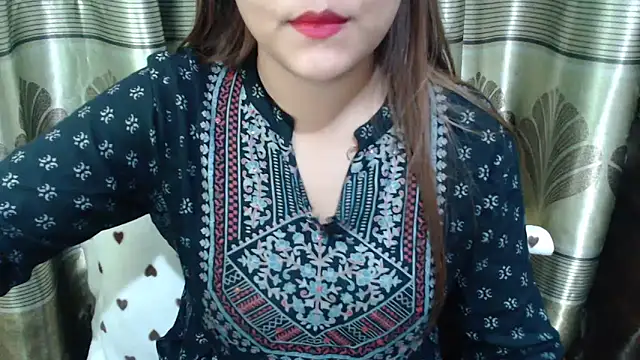 Snapshot of queen_angelina chatting on 03-14-26, 07:08 queen angelina online show from 03-14-26, 07:08