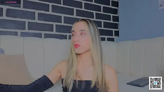 Goddivaa online show from 02-20-26, 01:57