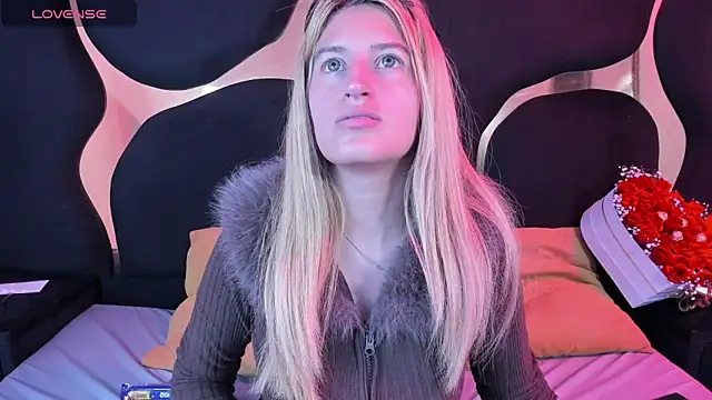 GiaRoussel online show from 02-14-26, 03:42