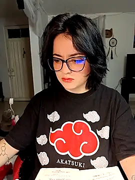 Lin-cute online show from 03-19-25, 08:12