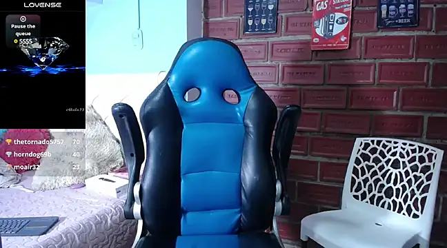 cristal horny19 online show from 03-18-25, 09:52