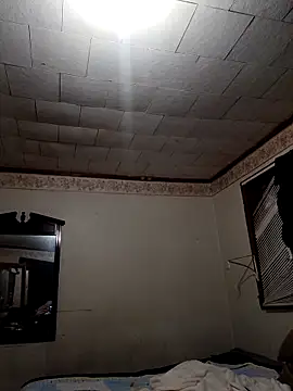 Snapshot of spook90 chatting on 10-25-25, 10:37 spook90 online show from 10-25-25, 10:37