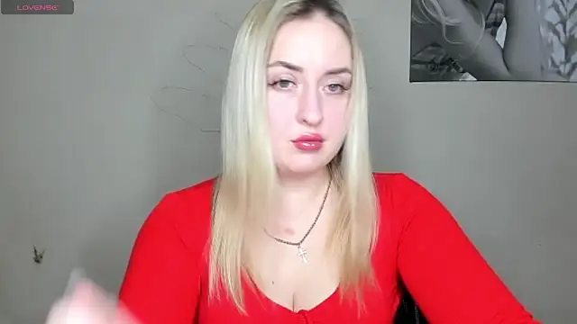 Snapshot of KennaJamess8 chatting on 12-28-24, 07:01 KennaJamess8 online show from 12-28-24, 07:01