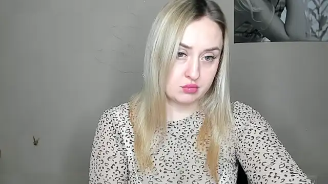 Snapshot of KennaJamess8 chatting on 01-15-25, 05:58 KennaJamess8 online show from 01-15-25, 05:58