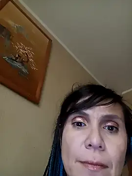 Francenia lolis online show from 10-05-25, 08:34