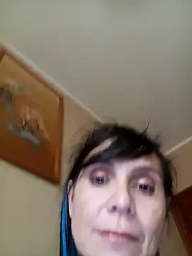 Francenia lolis online show from 10-09-25, 06:33