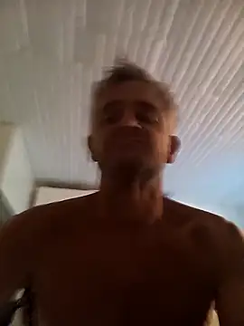 Snapshot of NICJOHNS chatting on 01-20-25, 05:16 NICJOHNS online show from 01-20-25, 05:16