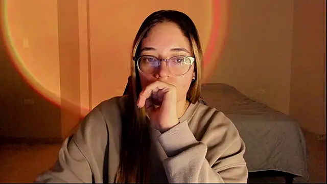 atenas 05  online show from 10-28-25, 09:24