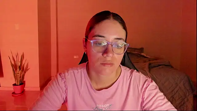 atenas 05  online show from 02-19-26, 09:27