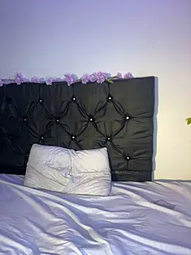 alisson carolina73 online show from 02-21-25, 01:11