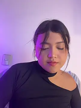 alisson carolina73 online show from 04-19-26, 11:29