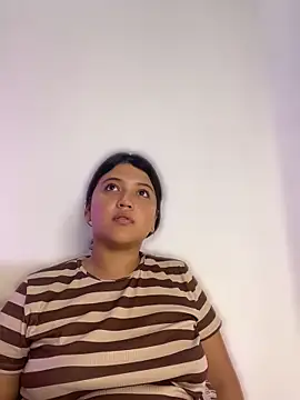 alisson carolina73 online show from 05-08-26, 03:23