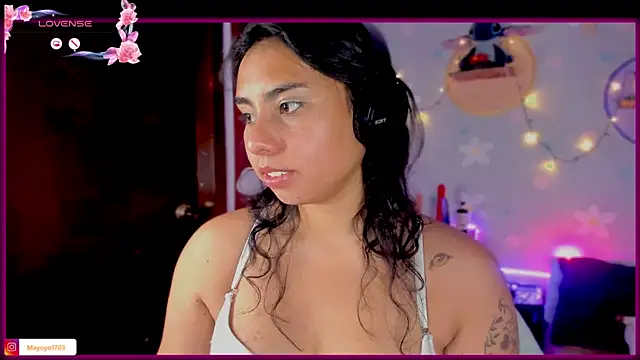 Snapshot of kiki_cavilll chatting on 09-08-25, 02:27 kiki cavilll online show from 09-08-25, 02:27