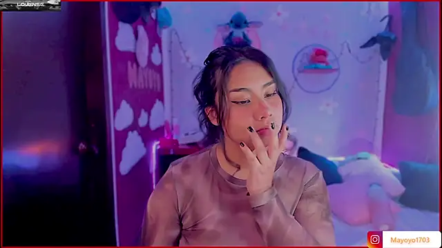 Snapshot of kiki_cavilll chatting on 11-05-25, 01:22 kiki cavilll online show from 11-05-25, 01:22