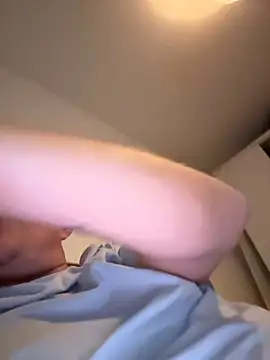 Snapshot of mrwright878787 chatting on 01-17-25, 10:12 mrwright878787 online show from 01-17-25, 10:12