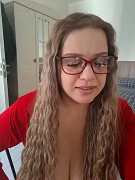 Snapshot of cansuozell chatting on 10-17-25, 11:35 cansuozell online show from 10-17-25, 11:35