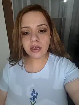 Snapshot of cansuozell chatting on 11-14-25, 07:56 cansuozell online show from 11-14-25, 07:56