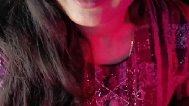 SexyAndHottie online show from 03-06-26, 06:37