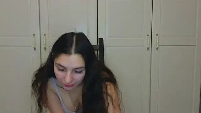 Snapshot of Niki_anlove chatting on 11-24-25, 09:25 Niki anlove online show from 11-24-25, 09:25