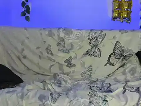 Snapshot of mikee_scooth chatting on 01-20-25, 01:32 mikee scooth online show from 01-20-25, 01:32