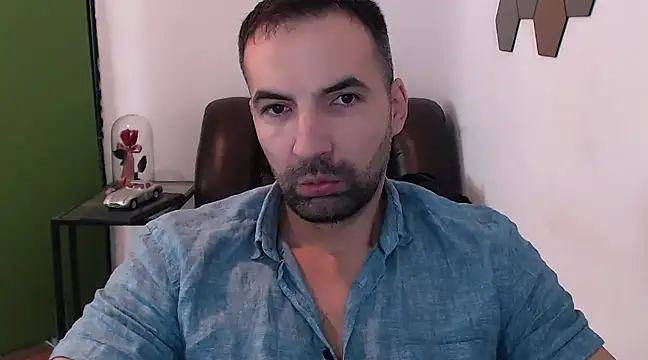 Snapshot of Leo_1617 chatting on 12-05-24, 11:16 Leo 1617 online show from 12-05-24, 11:16