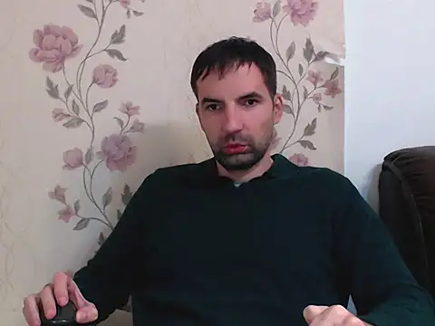 Leo 1617 online show from 12-15-25, 09:08