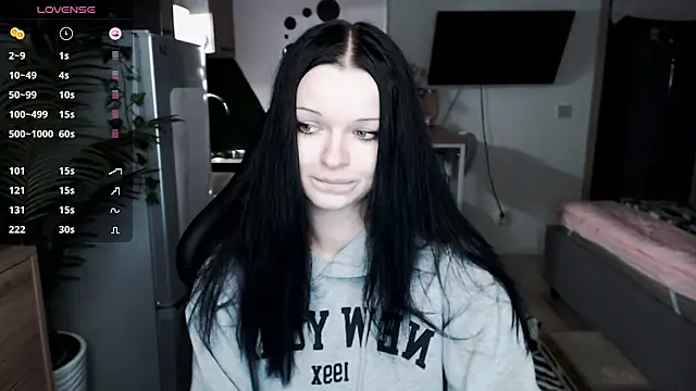 Snapshot of illililliilli chatting on 01-11-25, 07:59 illililliilli online show from 01-11-25, 07:59