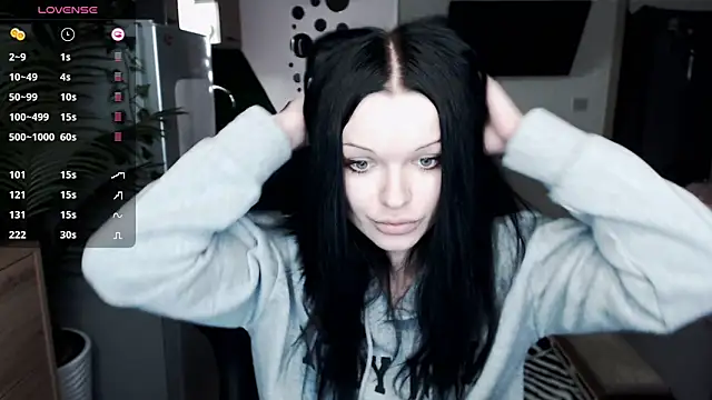 Snapshot of illililliilli chatting on 01-11-25, 11:02 illililliilli online show from 01-11-25, 11:02