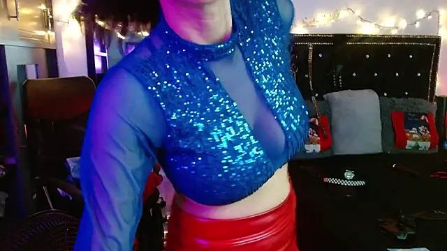 SamaraMartinez online show from 12-18-25, 10:27