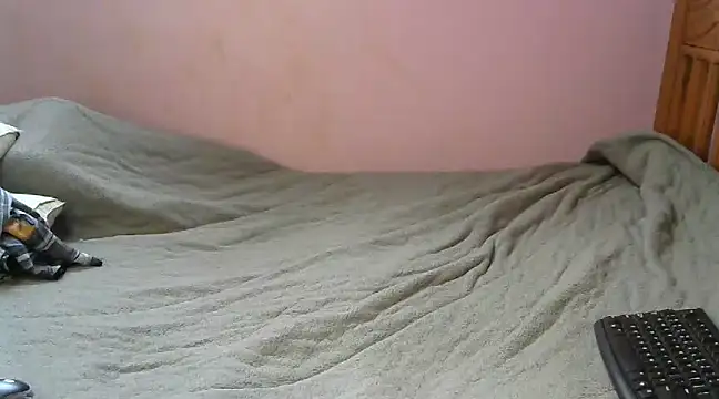 Snapshot of Caryyyl chatting on 03-16-25, 12:44 Caryyyl online show from 03-16-25, 12:44