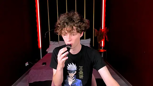 LukeSweet online show from 08-01-26, 12:26