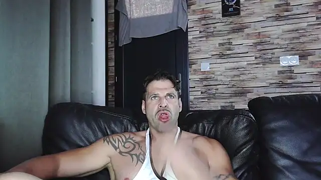 XxBigboybandxX online show from 10-09-25, 05:00