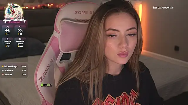 Snapshot of Sleepy_SIS chatting on 01-22-25, 07:13 Sleepy SIS online show from 01-22-25, 07:13