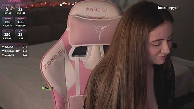 Snapshot of Sleepy_SIS chatting on 02-11-25, 07:05 Sleepy SIS online show from 02-11-25, 07:05