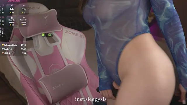 Snapshot of Sleepy_SIS chatting on 02-24-25, 03:20 Sleepy SIS online show from 02-24-25, 03:20