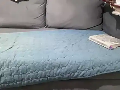 4small4inchlol online show from 01-04-25, 11:27