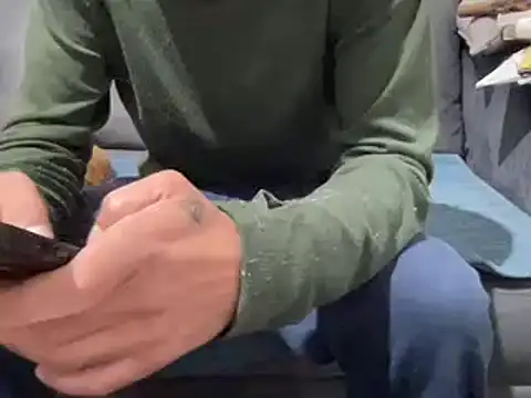 4small4inchlol online show from 03-10-25, 05:29