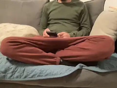 4small4inchlol online show from 02-18-26, 07:32