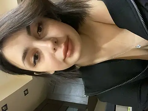 SandraCarter online show from 01-01-25, 03:35