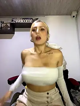 alicev kitty online show from 11-07-25, 12:49