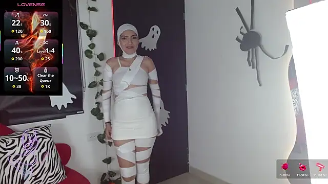 Carolaine69  online show from 10-29-25, 01:57