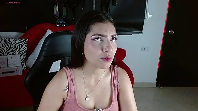 Carolaine69  online show from 06-01-26, 01:24