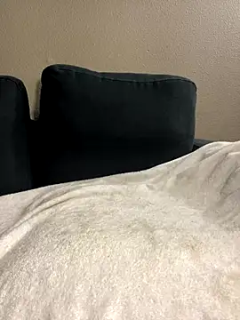 Snapshot of SexxyreddMale chatting on 12-04-24, 05:05 SexxyreddMale online show from 12-04-24, 05:05